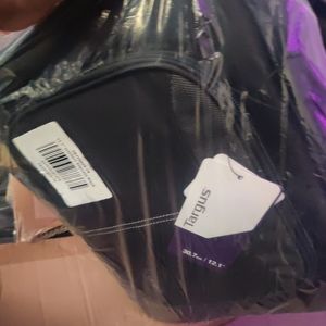 Targus Intellect Slim Slipcase Bag